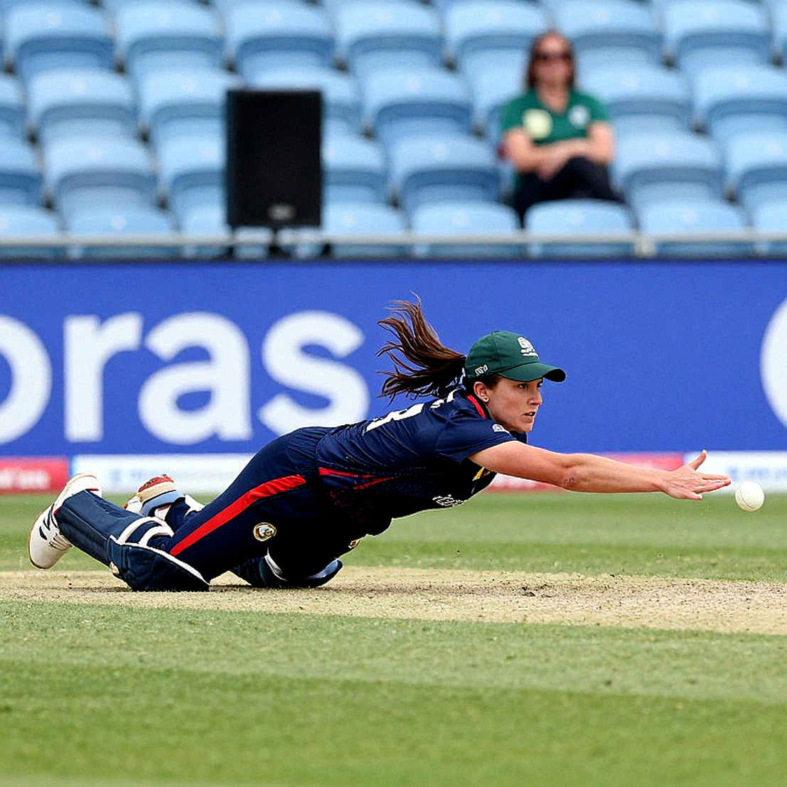 Allan Border Field: Sixers Take the Toss, Heat Own the Ground, and a Scorecard Still Blank